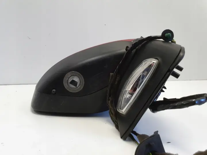 7661096db6e5407226b15a19427ccf78