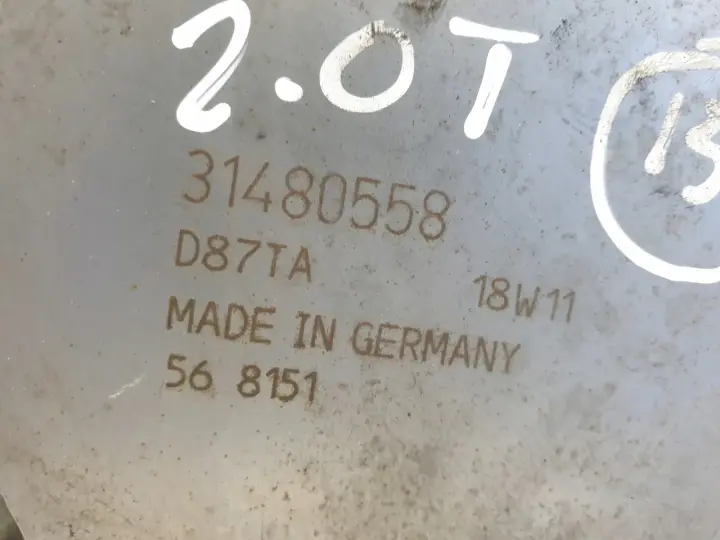f585b5b1568f938ec7d3d98e3747739e