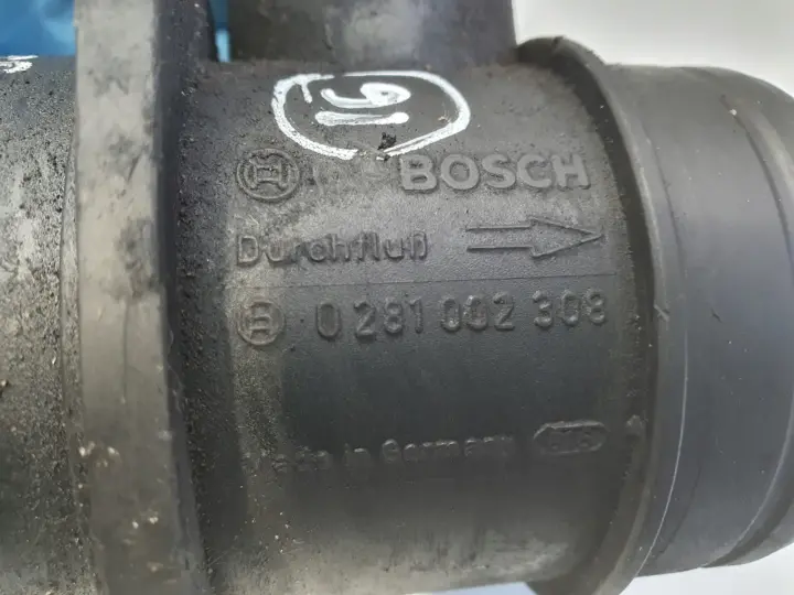 8de3087cb43b142ce35e3f40b448744e