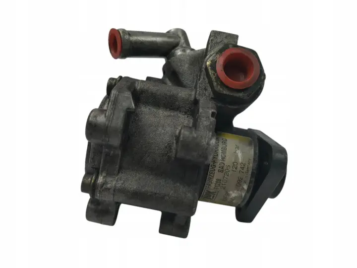 55b5cc2d3a848f228cef1a50e5138305