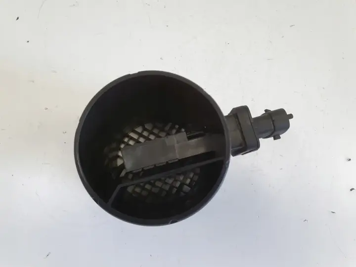 65d3eae35c5a6bf278b66e2d504c95d3