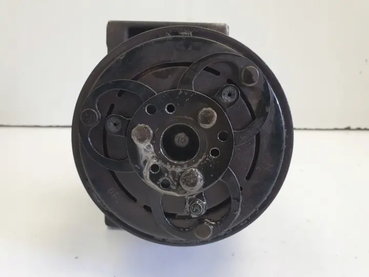 626d9c6398d1eb1df291e70ae7703e38