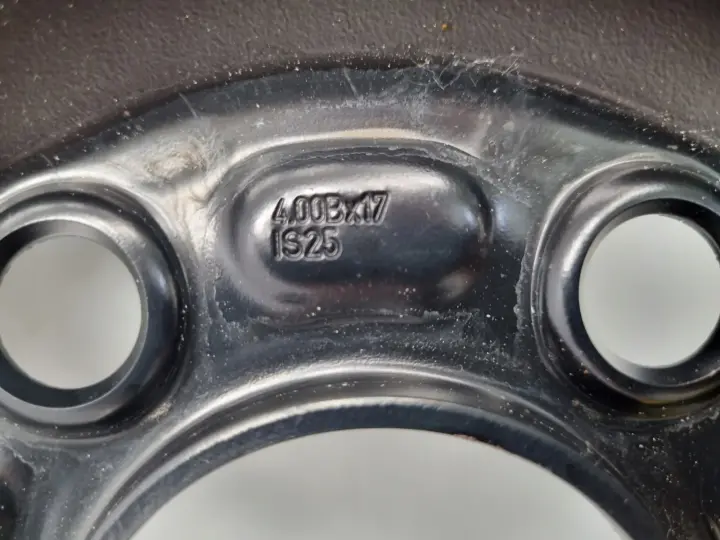 786856995cd369f556b17686c4555733