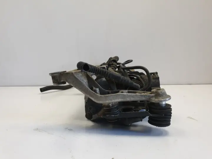 cc99c036b8d066f2e7bd311ef27e5645