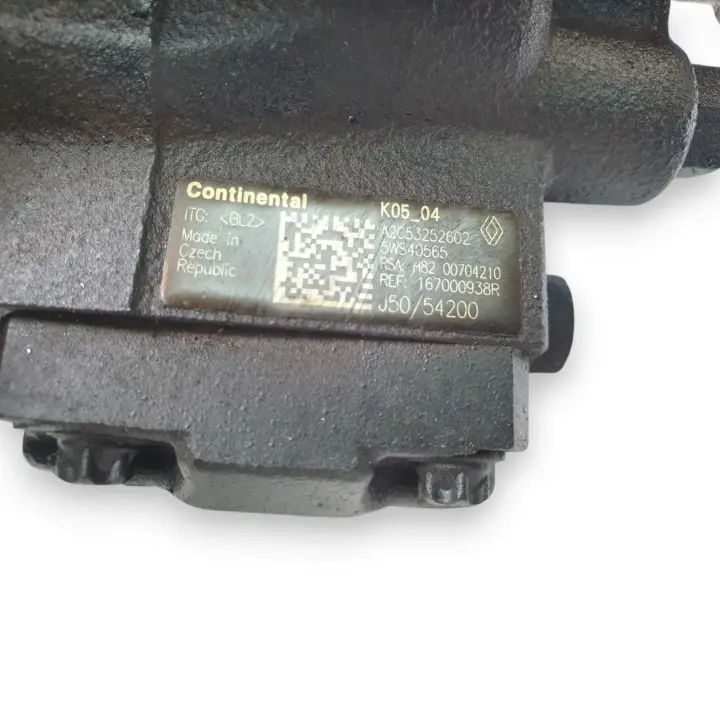 6893e29cb82859b31dd18c7a817b6feb