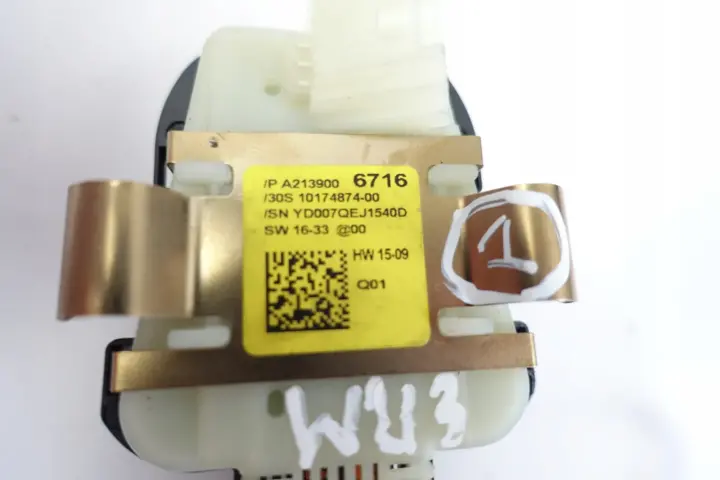 0d251289c66a605cef217618ea697fc0