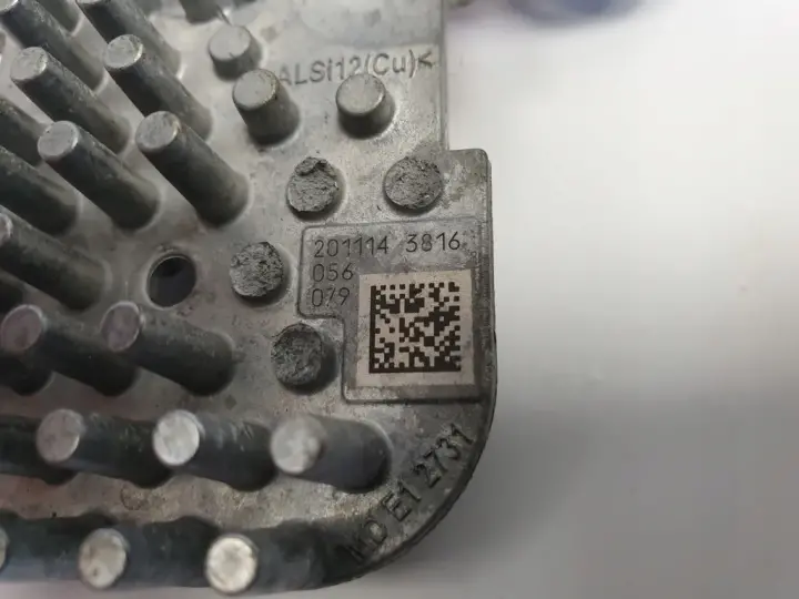 5b188fc7503f9599c41f3f8b406f94a7