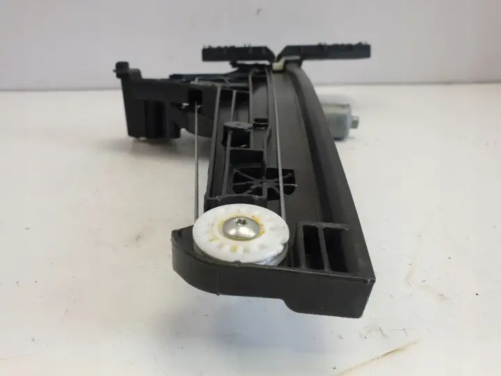 e5045e09179db290d32929559ebcbf30