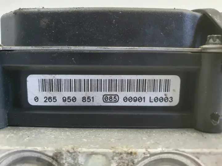 09ef6a982af2b213909948f2565cadba