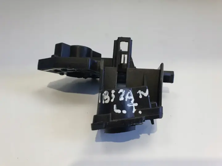 422f01e4060b8608bb55589a2e70c94f
