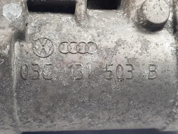 2e9456f0949e201dbcd47938fea4d50b