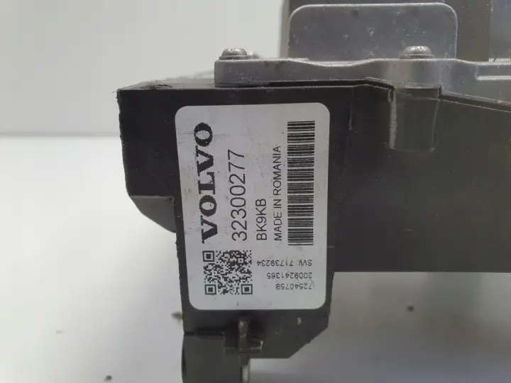 40e17d0447f8e91541cc2f1b07fb10de.jpg