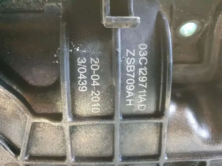 2c669fc69a20c2788cea1792e84bb7a5