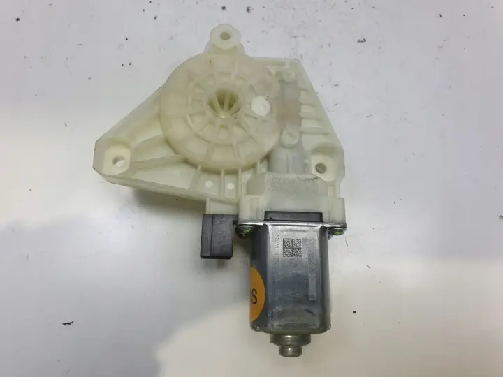 12b0d26138b0d6d3546f8b160ea53abf