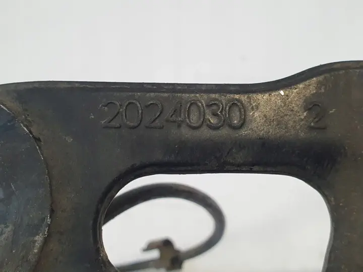 98e86df5afb74c74d98e2ef0e3ea08ba