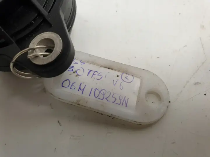 123e06868c313733c703e70305516fb3
