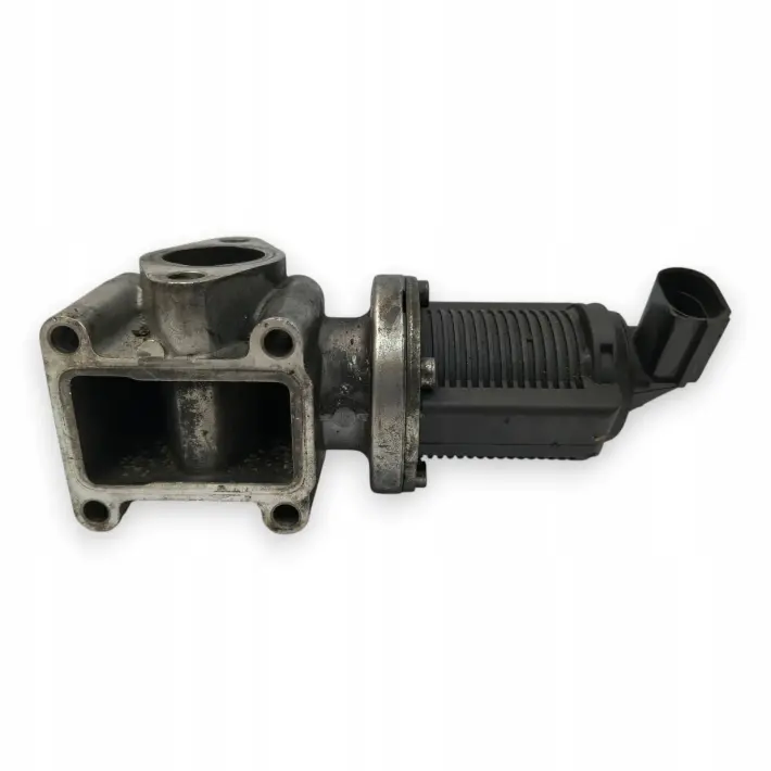 9060d155edc5c13cdbc2456929e76cee