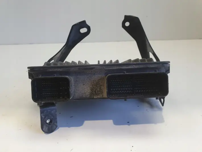 dacc24cb9c9fccd7bf85fa27fef2359c