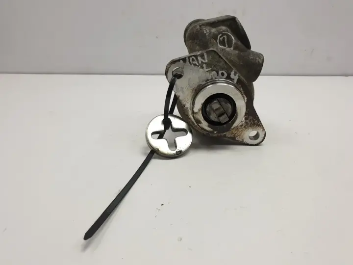 db51746841d484fef823e1442a647e60