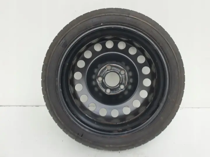 8fb5b3ef31d12645f1ad46cb7c5a8572
