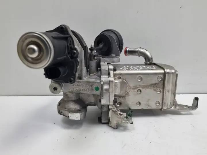 fbd70f98e66aec19396d5226a9a7018d