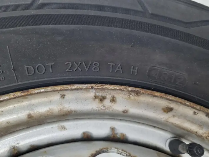 dc28e9d94874afb12717e4c126f1b239