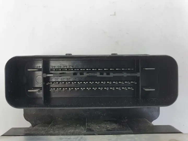 70dbfb6ee165097a07564b3972196ff5