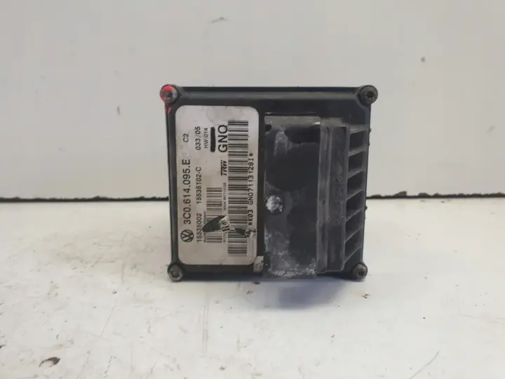 dacda9e43d4768ac8dd633c519aa8c36.jpg