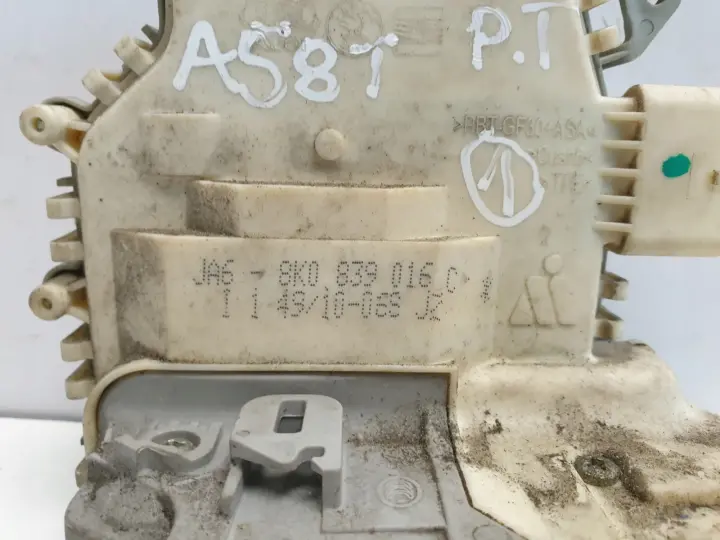 8b05df938399450234cdaaad3b814852