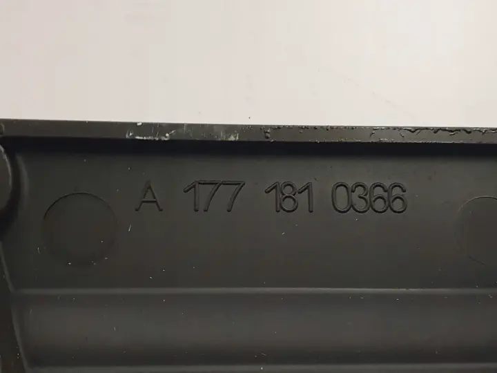 8f2f901525375b5f176305799b4093d6
