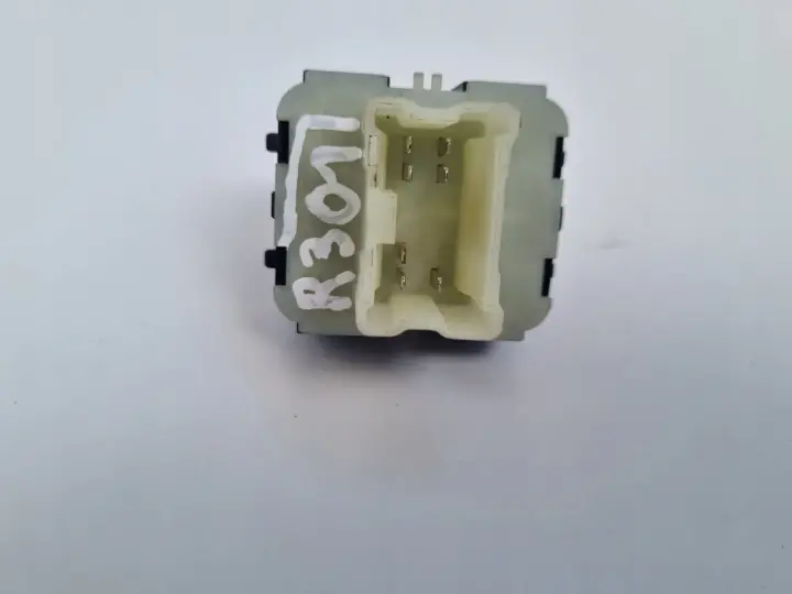 4a75da7906db58ee4e4a5c945da27765.jpg