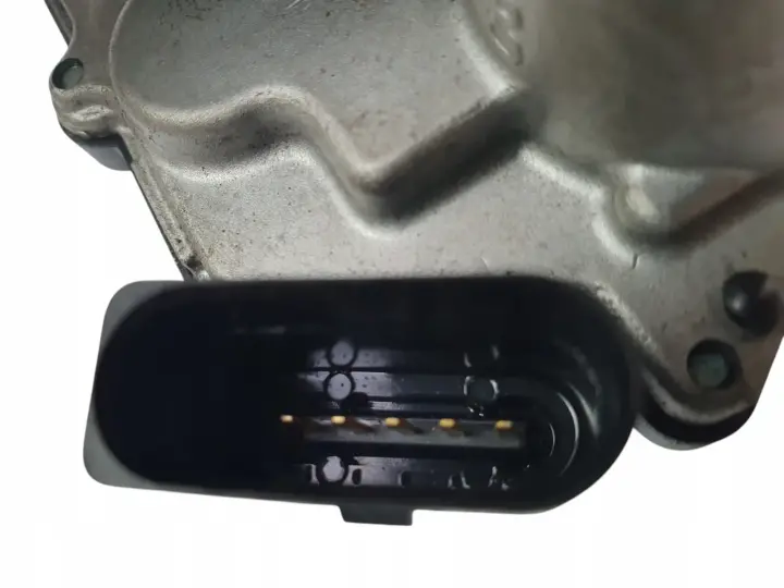 e40d38ae1faa85d72d30a437c926a6eb