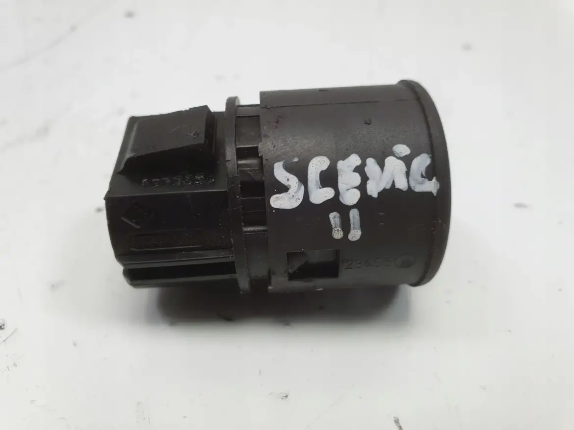 8c65018abd29e58d1b11ea34f82061e2