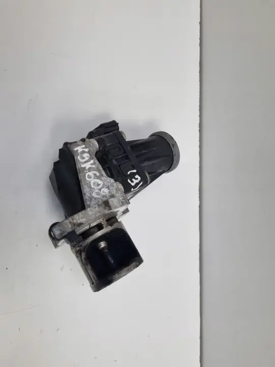 6b64740919eddb1ca6122e762bd077c4