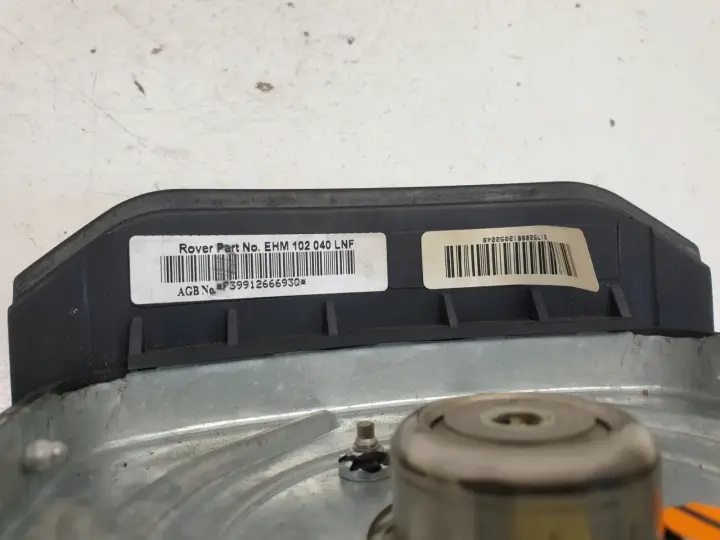 c8b15793714837ec5385c5c394e21360