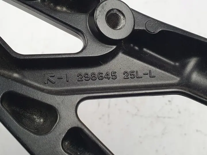 6ba514eb616767832c824d9d582233d5
