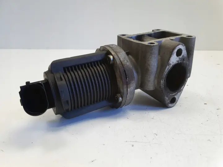 1995f2de4e77b2cc9cbce514befd601a