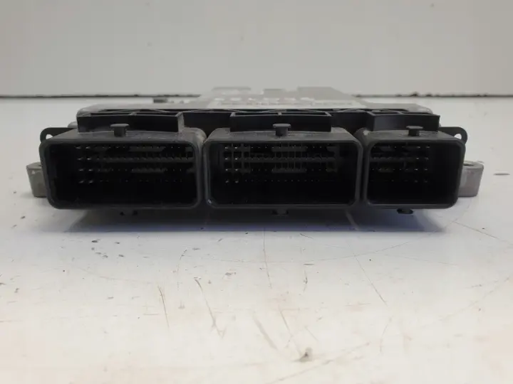 771001f16f9482f5805234a4e95986d1