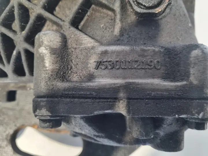 f4299e7b676e14c0c4214b9086f8915f