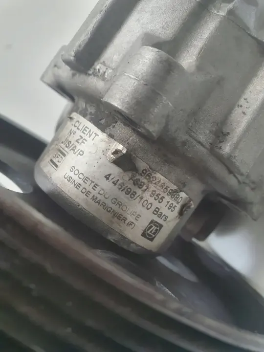 0081edc034939528282fe016ea13d887