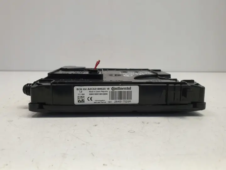 dc5a180ecc2f8a43cbff65a5e16d6a3a