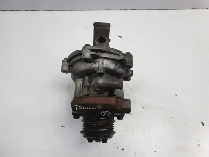 2704ed070edf77ef421e9bf956555d35