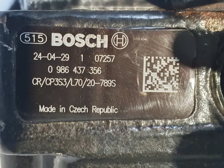 5cb1b03c51bcad2fc5daa9d09576f339