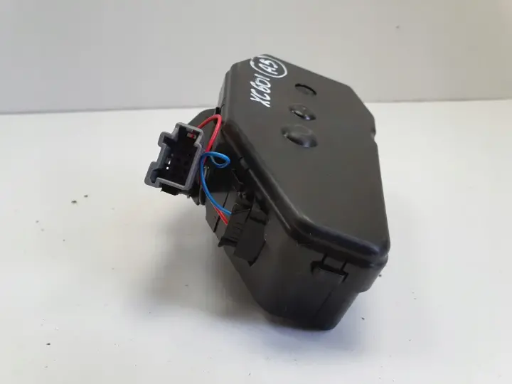 1096fc9b57e93ebcbe2b869559df22b1.jpg