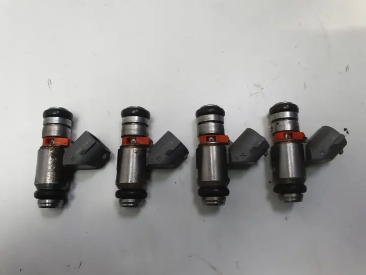 dc3383c756ece68ec61e0042222c2372