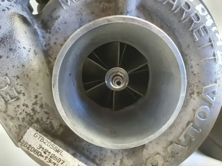 77bdb74530e60d19069e20a7d0df7068