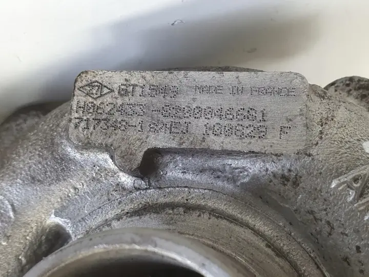 c2737729121e392251fceb61027b701f