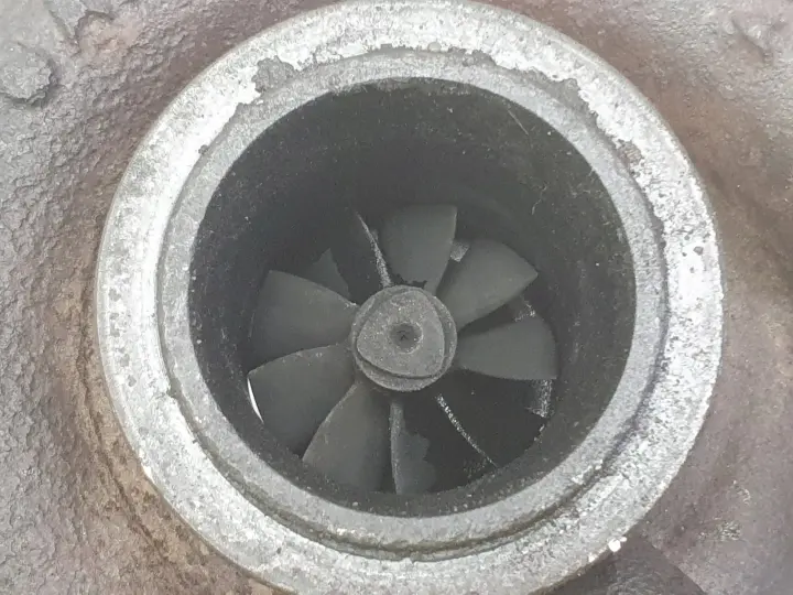 14d17c7074380f0e7edd4cdaf030fd1c