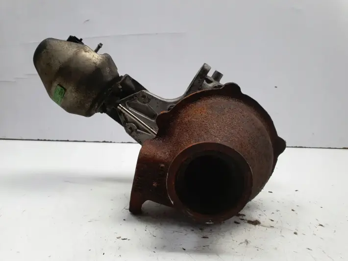 caba5fd454142a92684178c40ec80067